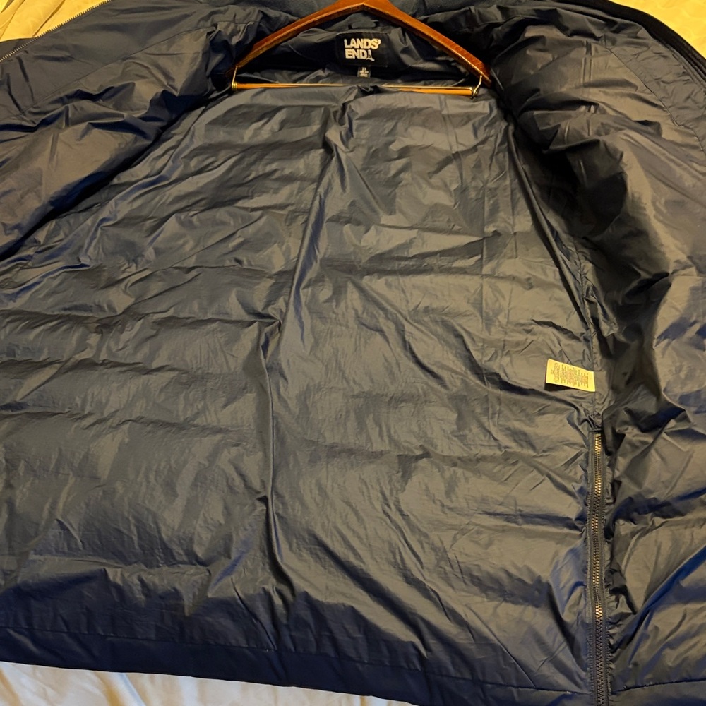 Lands' End Women's Dark Blue Down Puffer Coat with Faux Fur Trim, 2X. - Picture 5 of 9